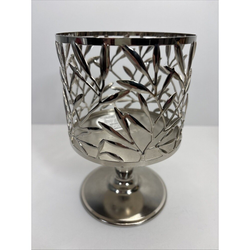 Bath & Body Works Vine Leaf Pattern Silver 3-Wick Pedestal 14.5 oz Candle Holder - Picture 3 of 9